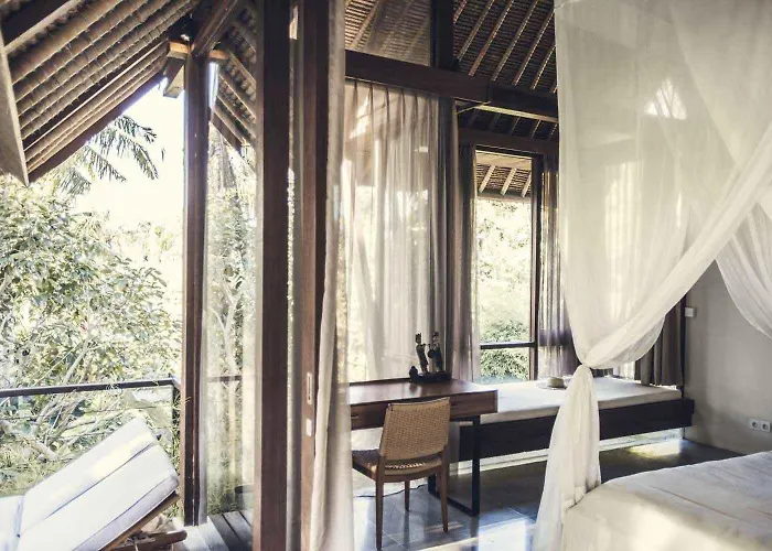 Hotel Reddoor Bali 5*