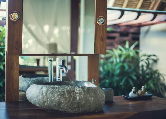 Hotel Reddoor Bali 5*